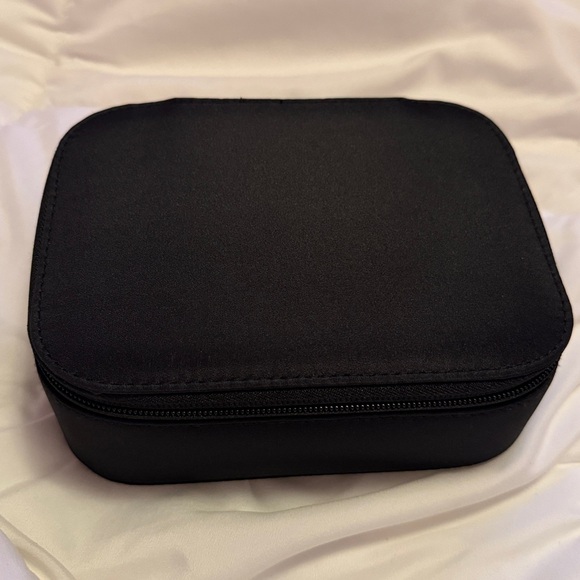Aesop Black Travel Makeup Skincare Vanity Case - Picture 2 of 4
